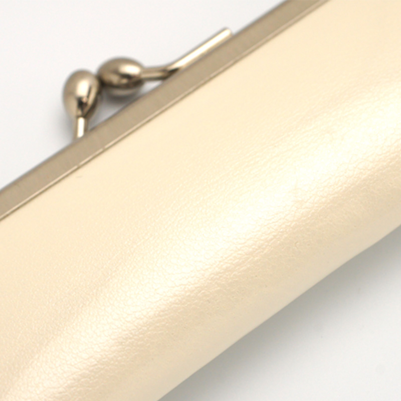 がま口印鑑ケース パールホワイト