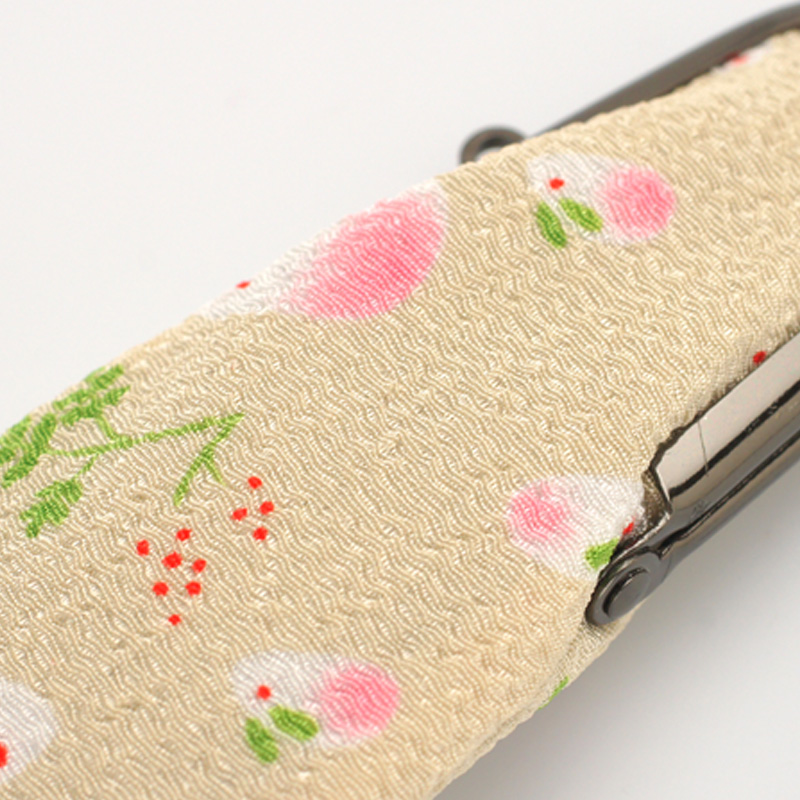 印鑑ケース お財布タイプ 縦入れ用・雪うさぎ柄(白) (対応印鑑:10.5mm-16.5mm)